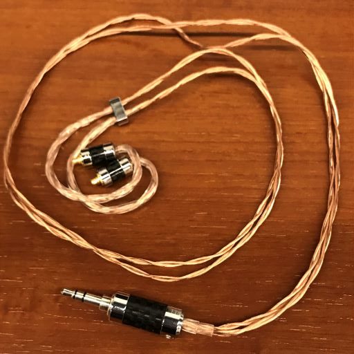 Rhapsodio よりこだわりの部材で作られた『ケーブル(Evolution/RSD