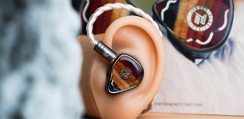 1/31発売】9ドラ搭載で4万台?! 「Juzear Dragonfly 81T」解像度番長な