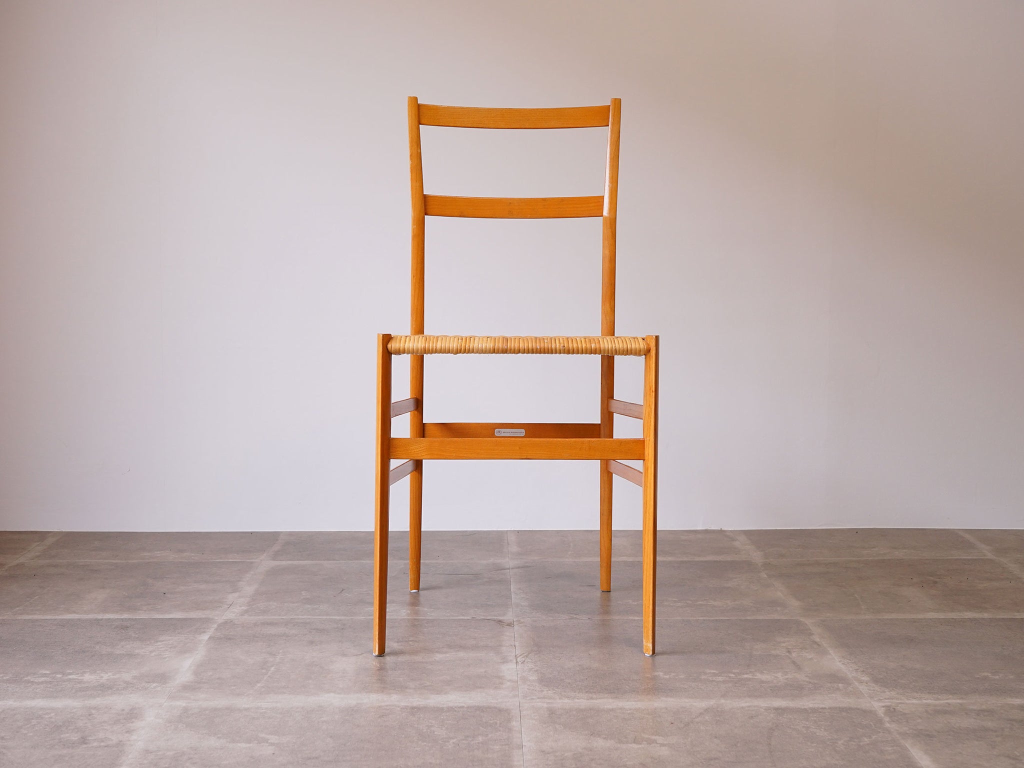 Gio Ponti（ジオ・ポンティ）“Superleggera” チェア｜ 北欧家具