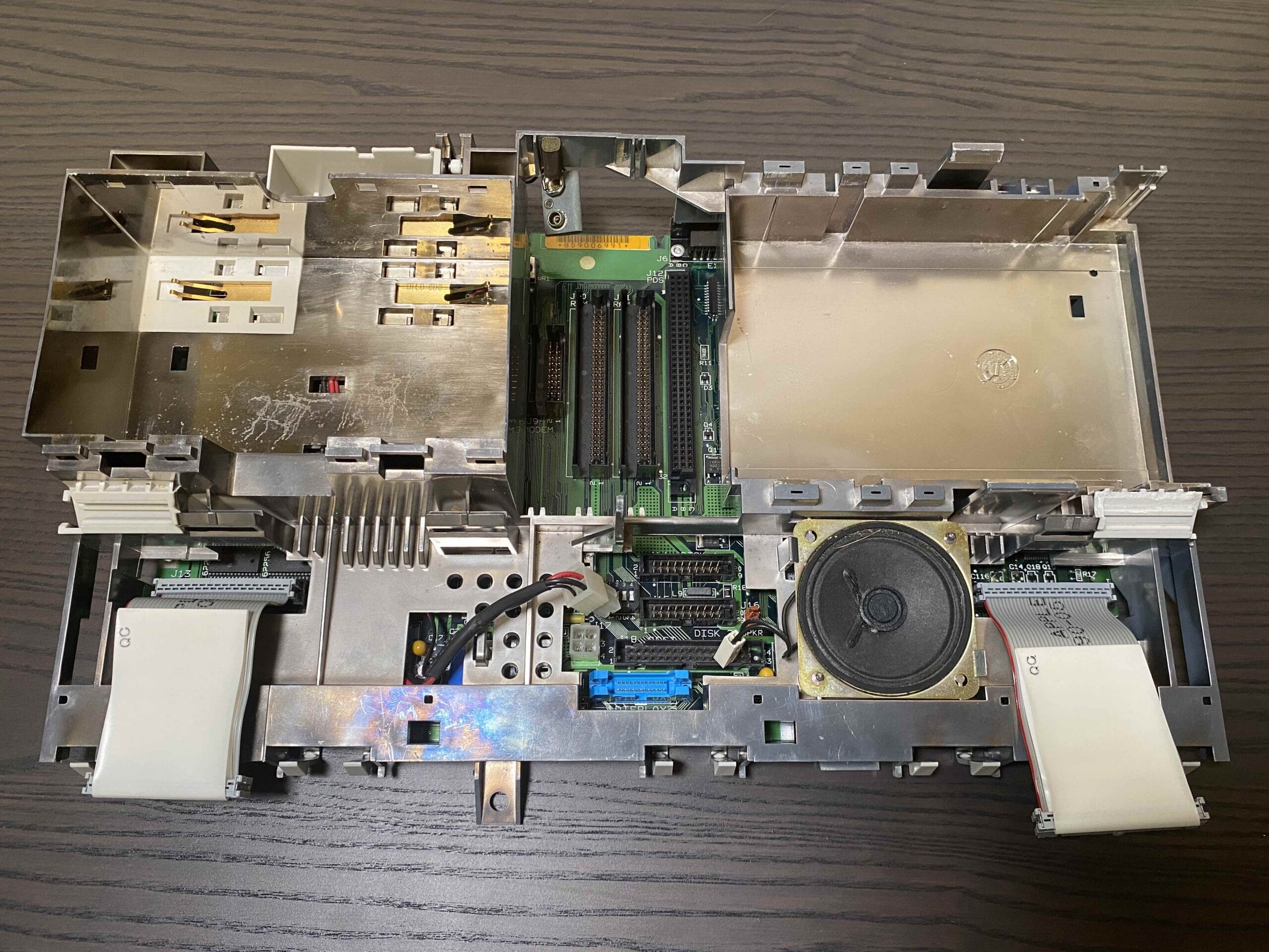 Inside the Macintosh Portable (Repairs & Upgrades) - Retropaq