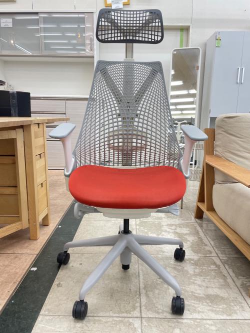 Herman Miller (ハーマンミラー) セイルチェア ホワイト×オレンジ