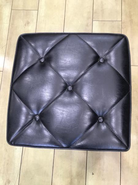 カリモク60 (カリモクロクマル) オットマン ブラック X36206BD