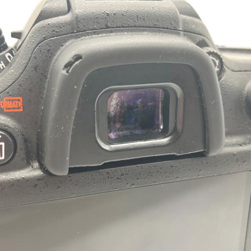 NIKON(ニコン) デジタル一眼レフカメラ D7200 ズームレンズキット