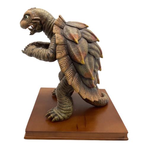 1/150 ガメラ フィギュア 小さき勇者たち-GAMERA- 40周年記念モデル