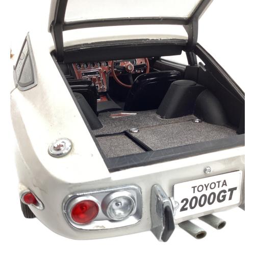DeAGOSTINI (ディアゴスティーニ) トヨタ 2000GT 1/10 スケール 完成品