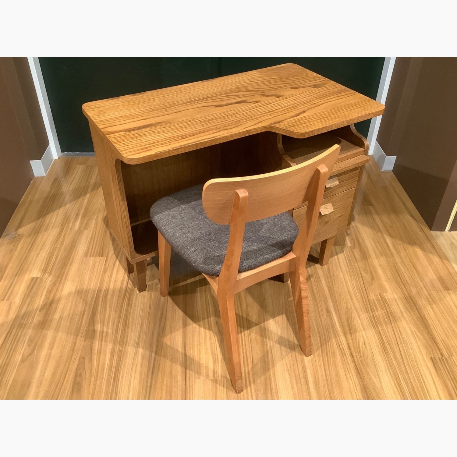 訳あり】廃盤希少品！ウニコ unico クルト ライティングデスク unico