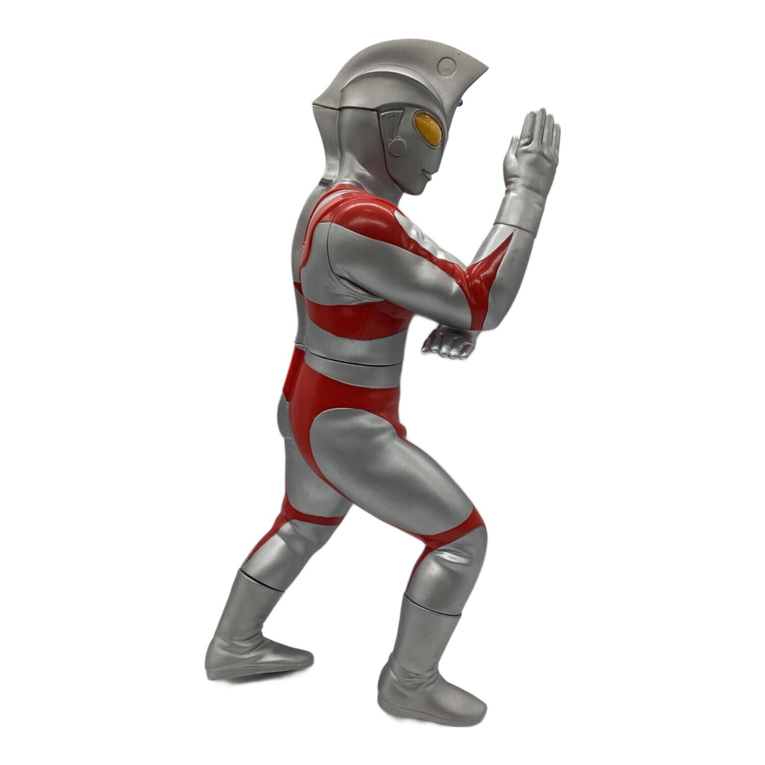 ウルトラマンシリーズ (千値練) ソフビフィギュア 中国製 円谷プロ