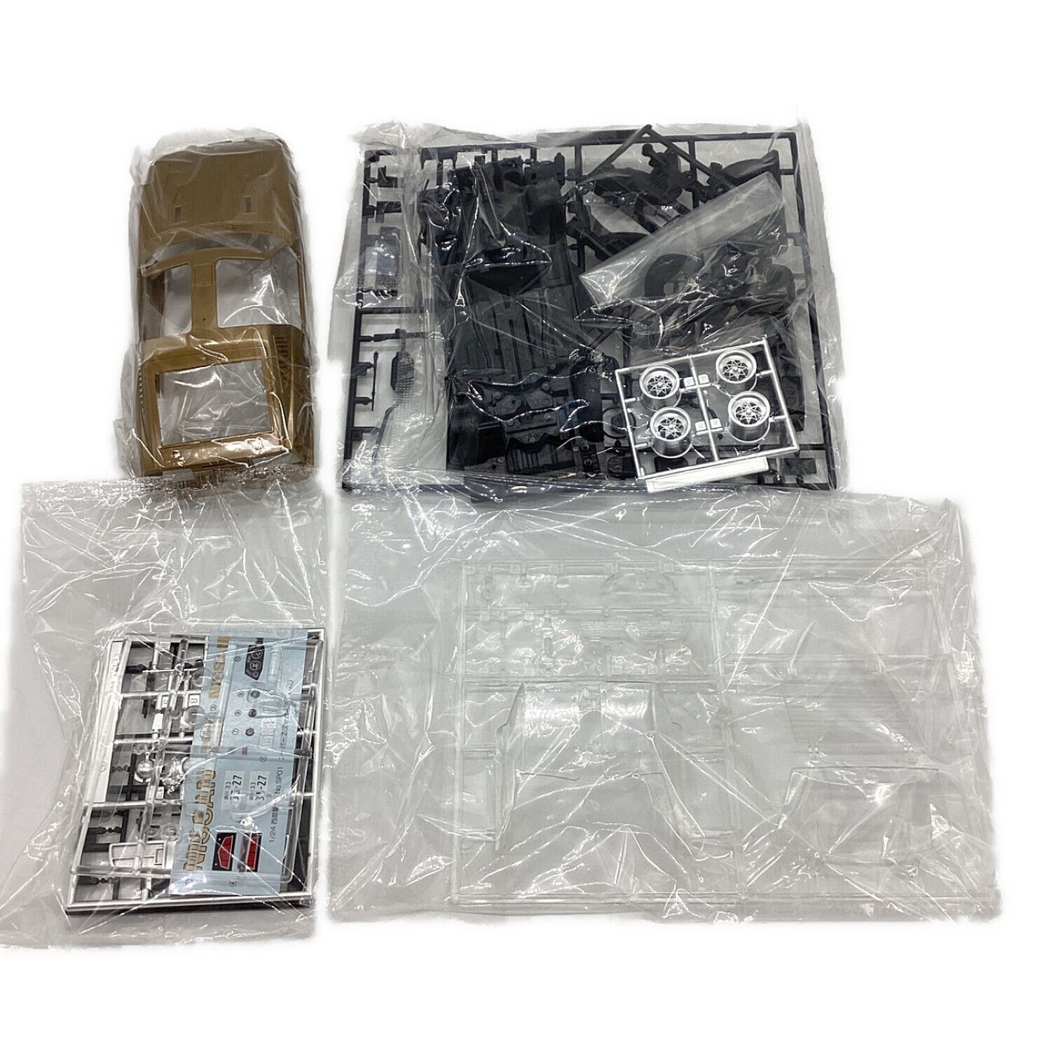 アオシマ プラモデル 西部警察 SUPER Z GULLWING｜トレファクONLINE