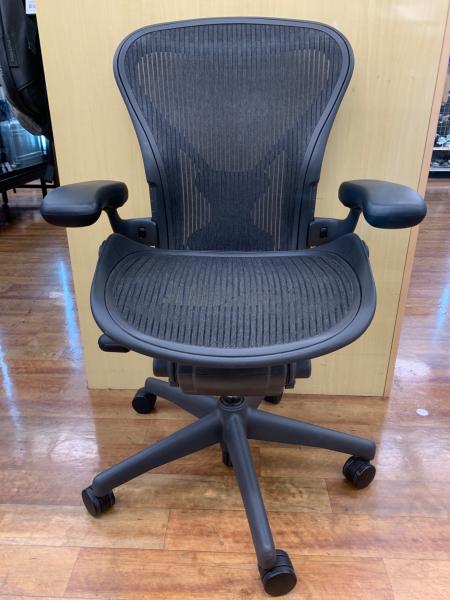Herman Miller (ハーマンミラー) アーロンチェア AE113AWA ブラック
