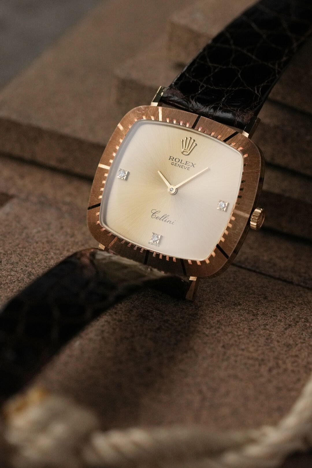 ロレックス/チェリーニ/クッションケース/ゴールドダイヤル/3P