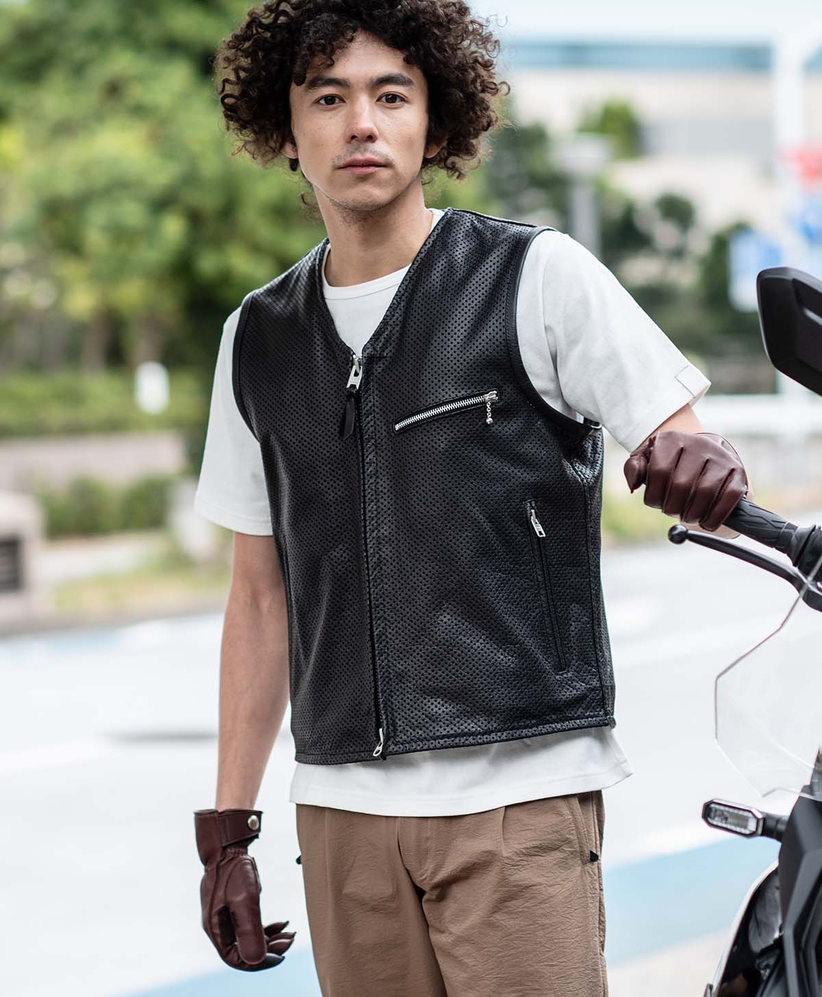 革ベスト パンチング レザーベスト｜カドヤ公式オンラインショップ｜PL