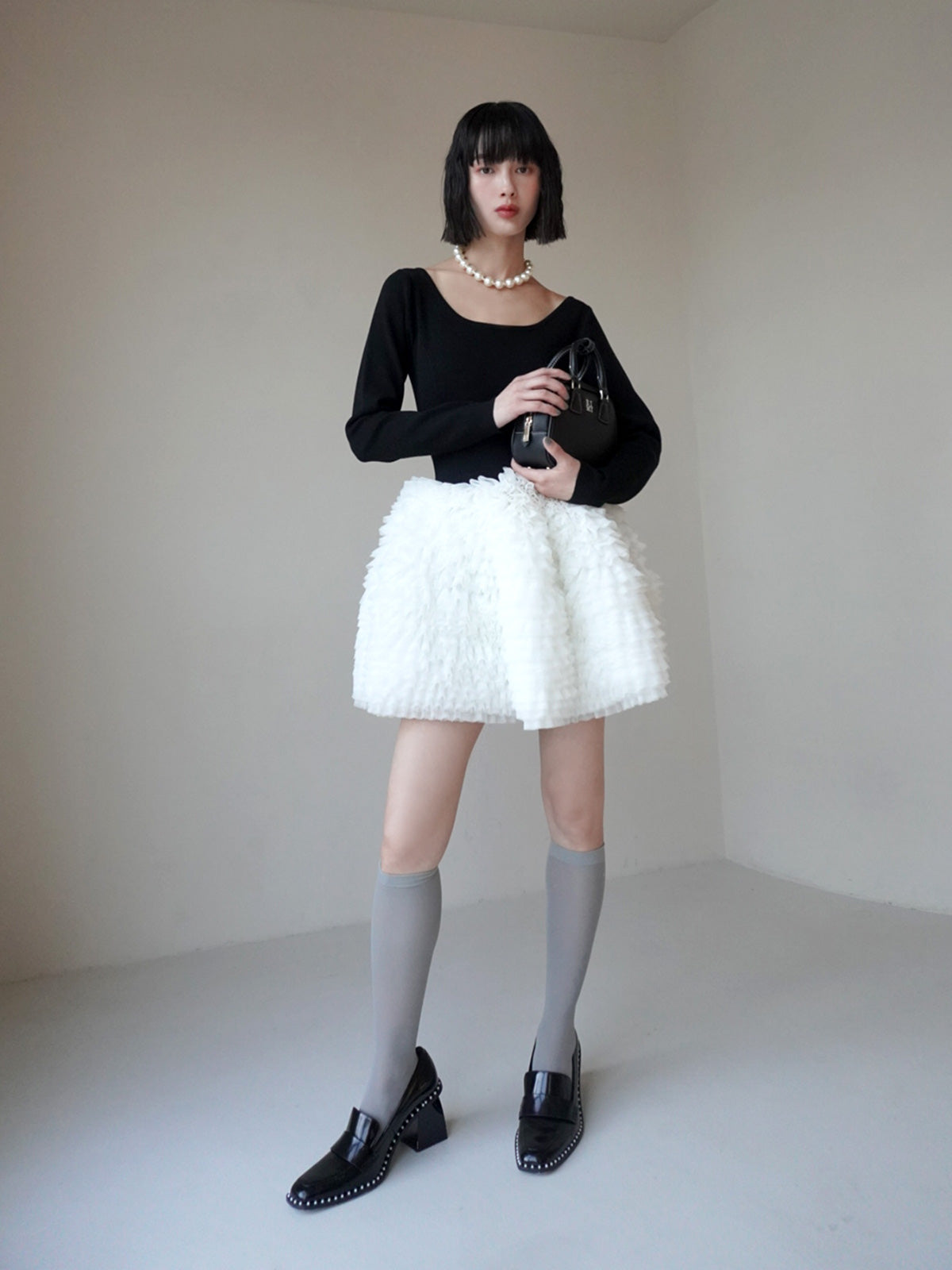 ボリュームチュールフリルニットワンピース