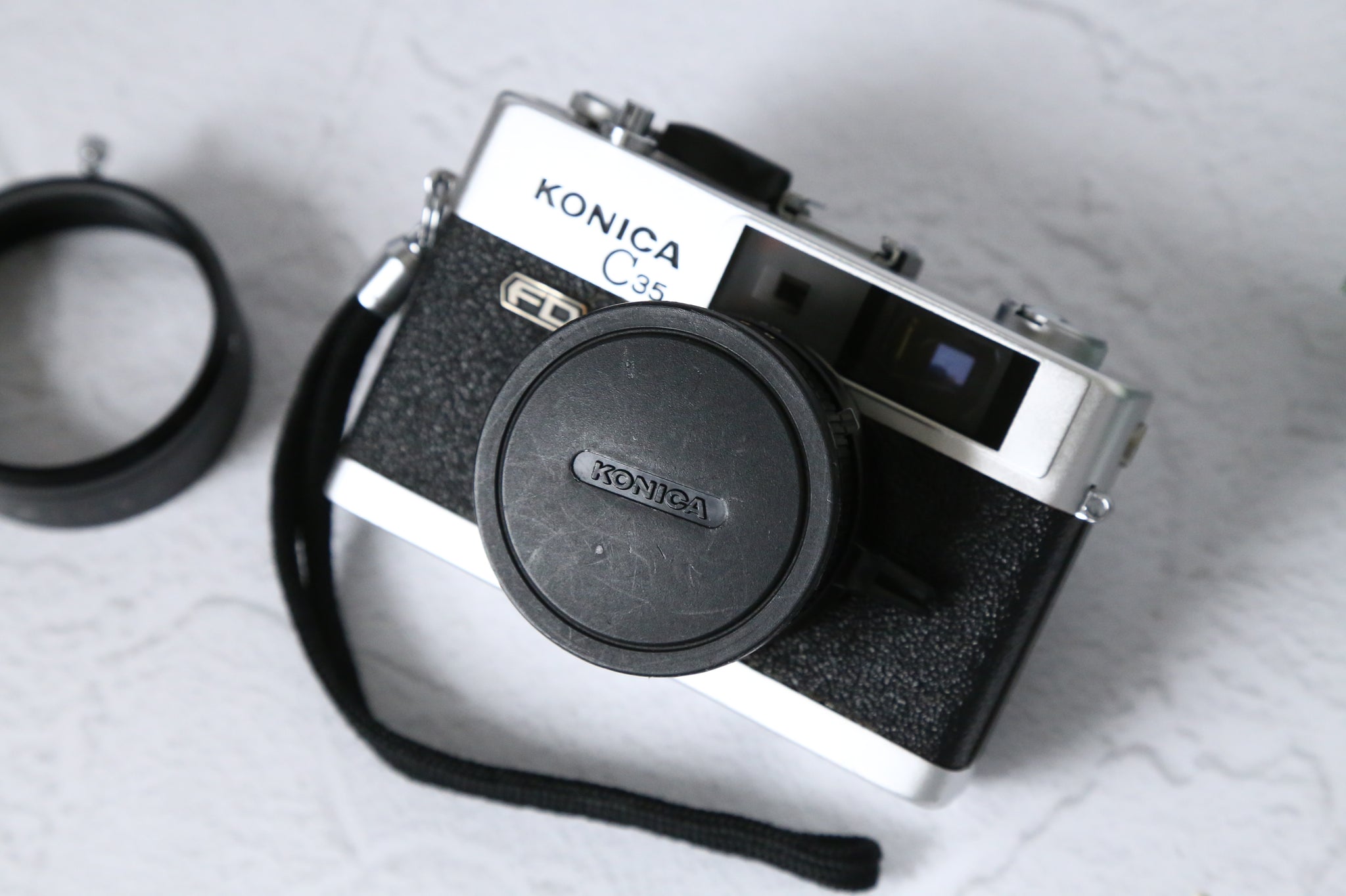 KONICA C35 FD☆ブラック☆動作未確認 Konica C35 FD ブラック コニカ