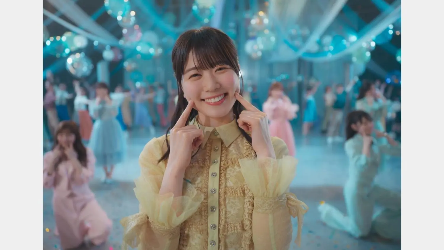 日向坂46「One choice」MV | 映像作家 100人 Japanese Motion Graphic