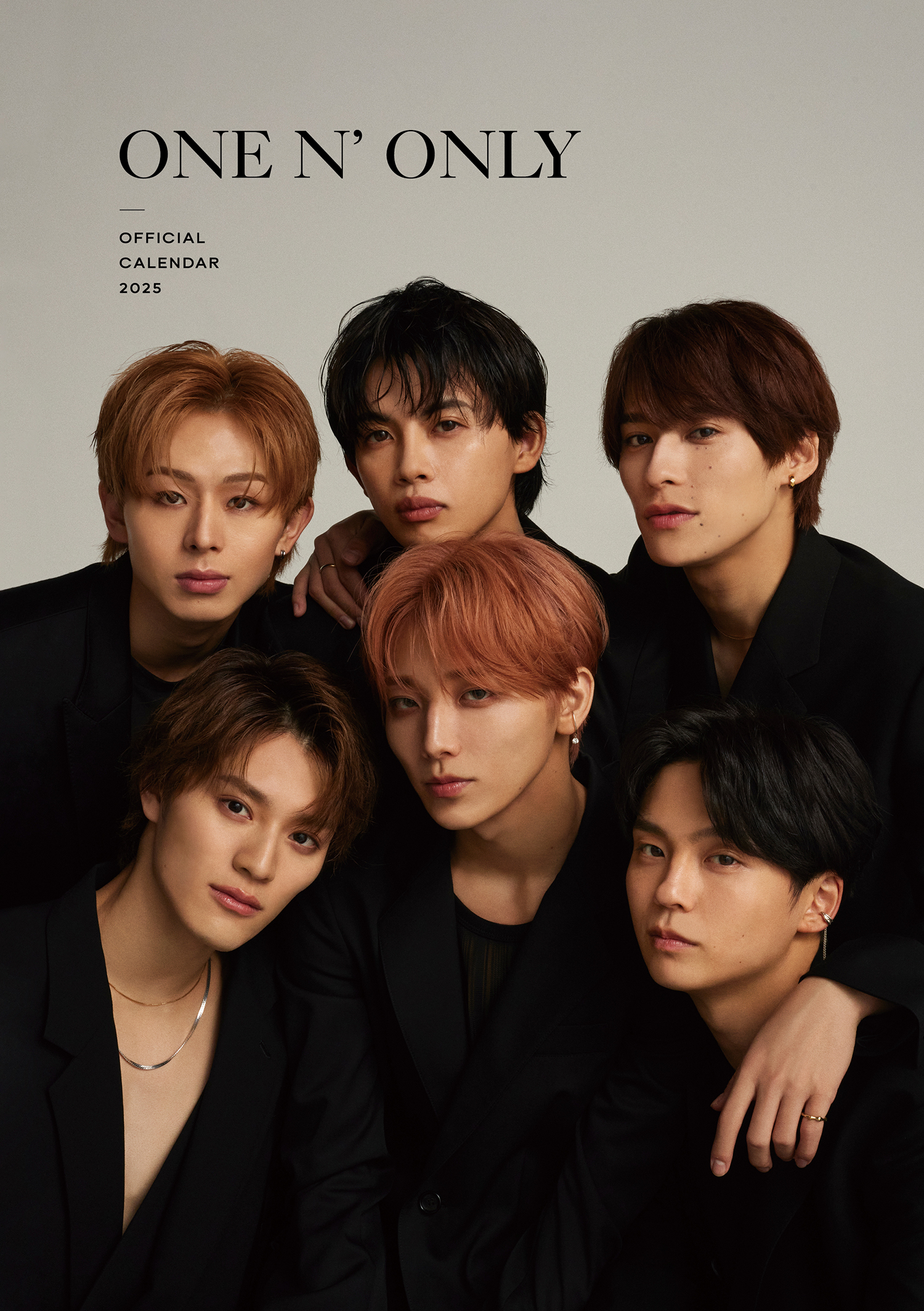 大人の色気」がテーマ！ブラックスーツに身を包んだONE N' ONLY