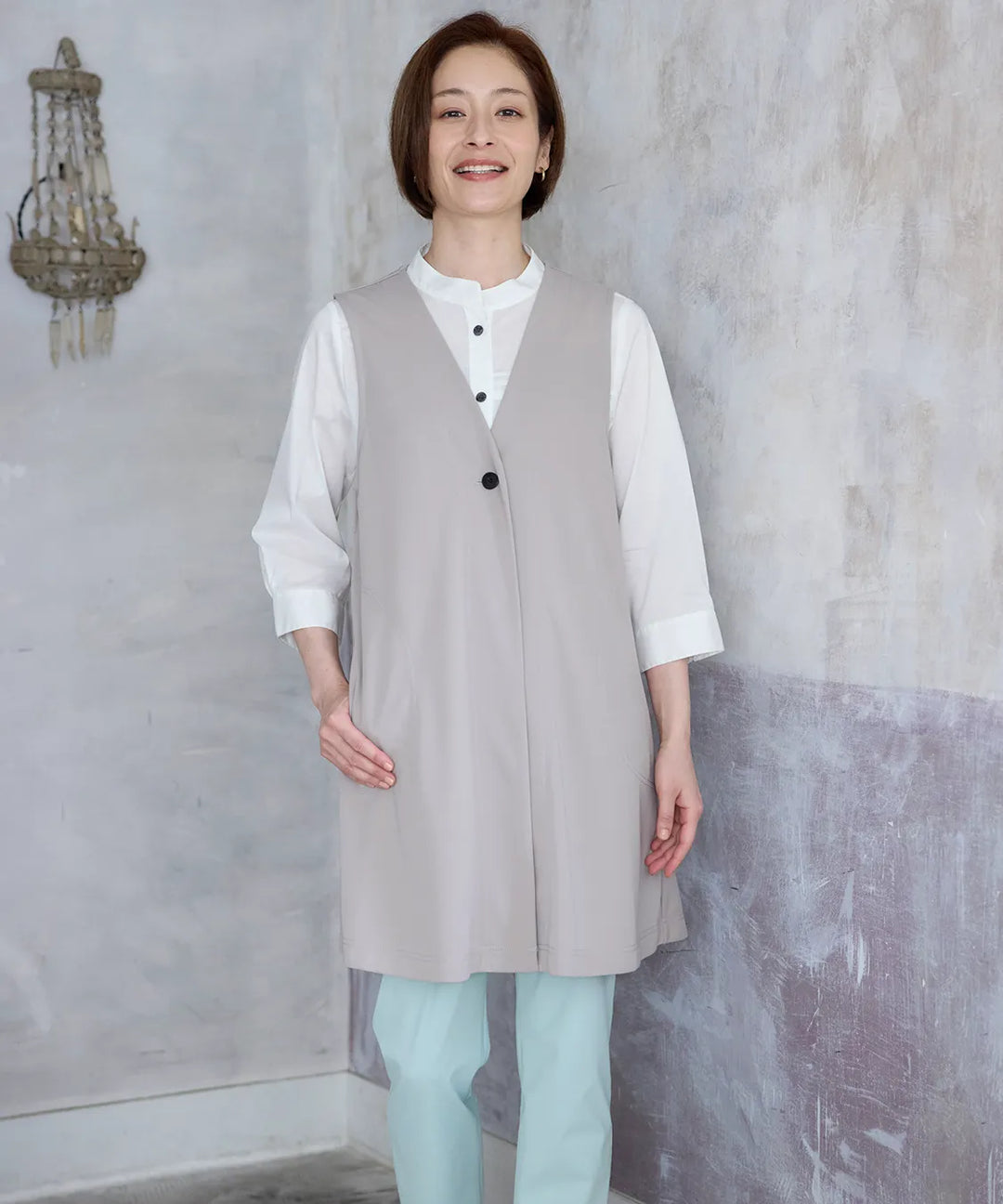 カーディガン・ベストなら50代60代からのおしゃれなレディース