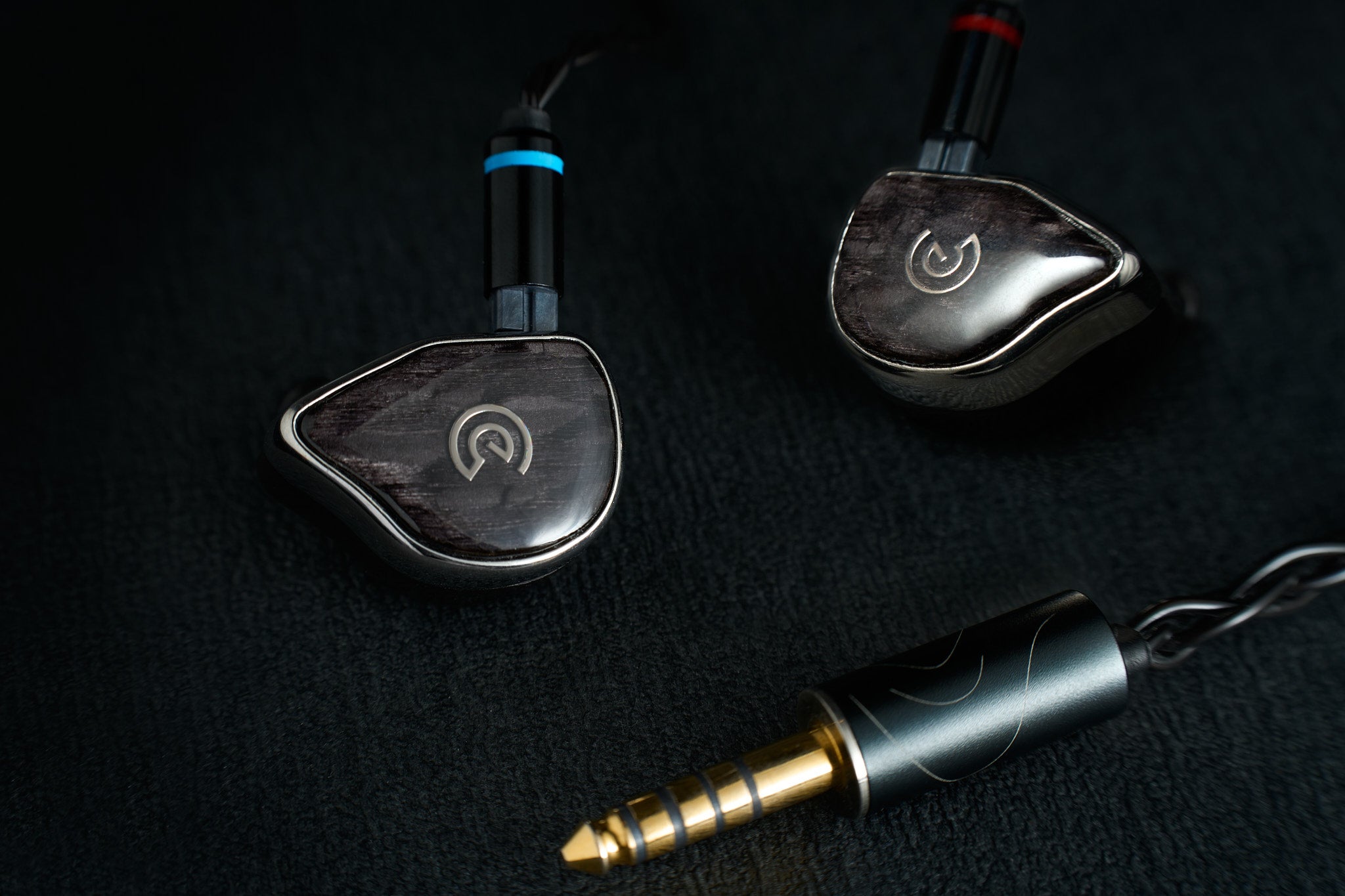 web_use_2.jpg?crop=center&