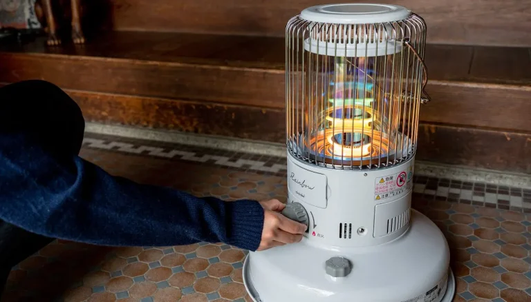 TOYOTOMI/トヨトミ 電池式ポータブル石油ストーブ RB-2524｜コープの