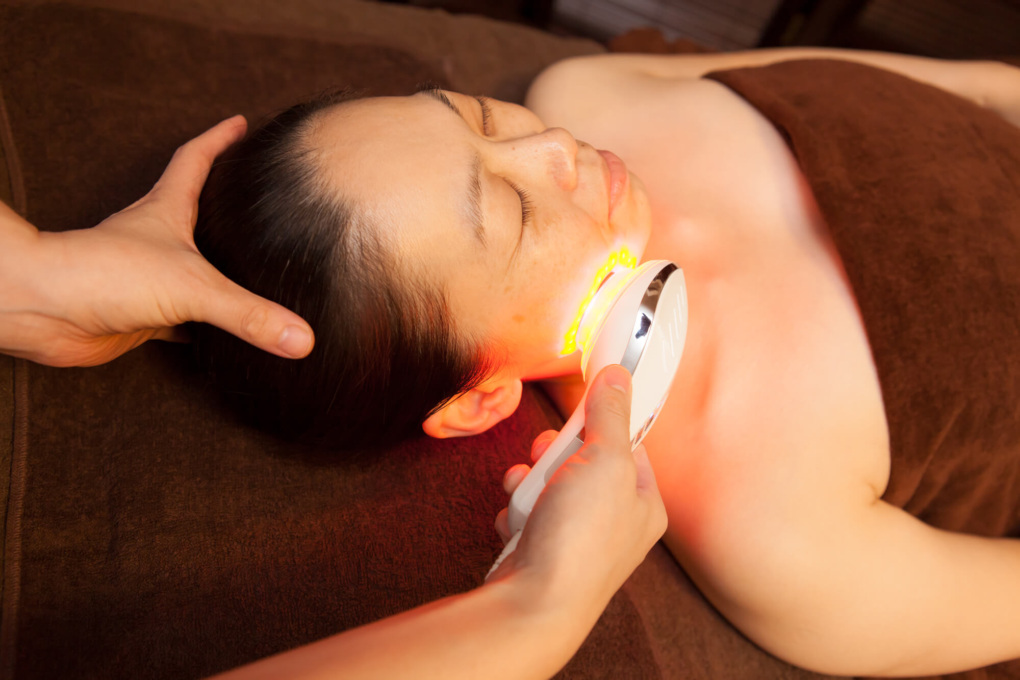 業務用シミ取りマシンおすすめ12選！特徴や効果的な使用方法について