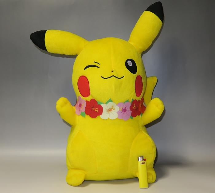 めちゃでかサマースタイルピカチュウぬいぐるみ – 株式会社 明月