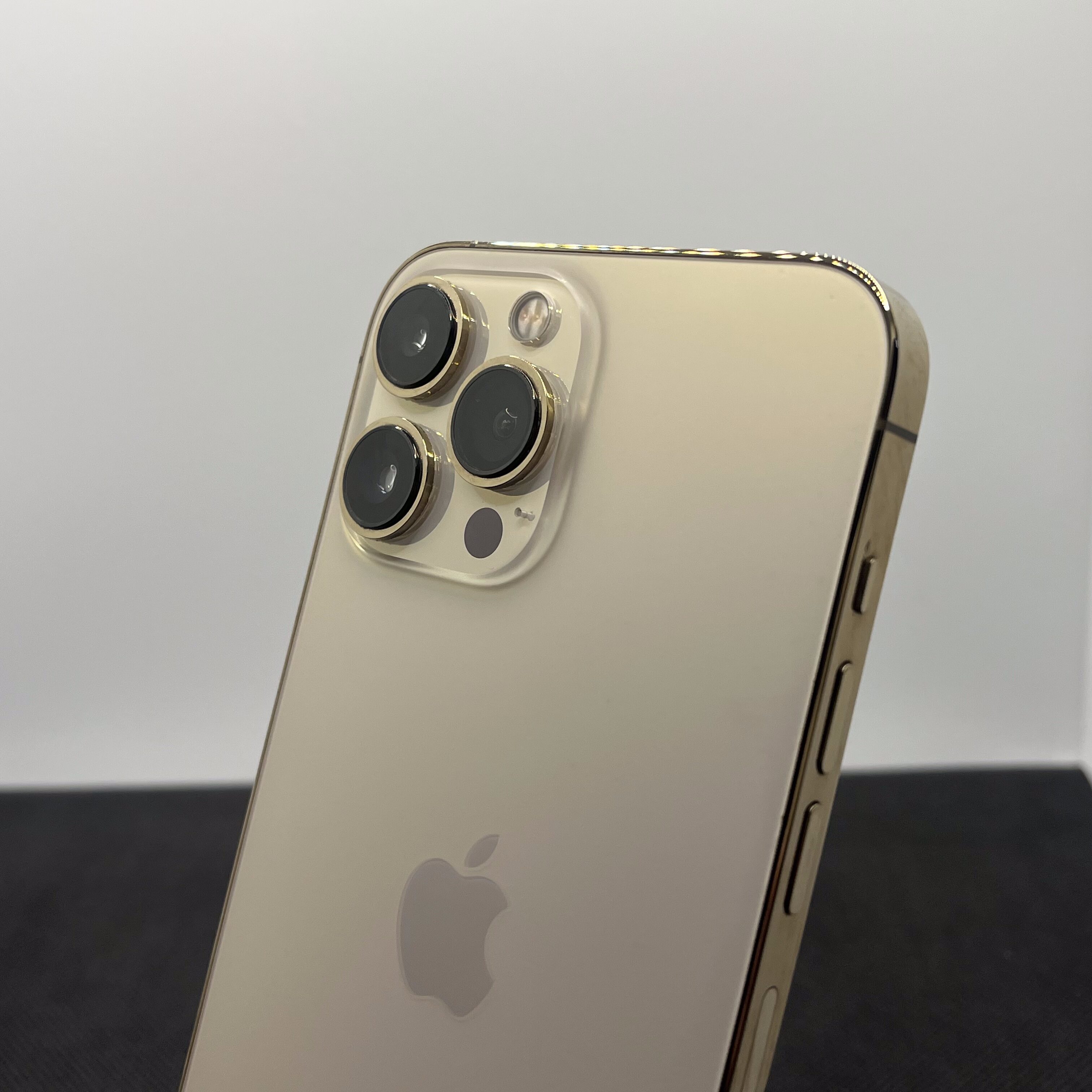 Buy Used Apple iPhone 13 Pro Max 128GB Gold (12 Month Warranty) +