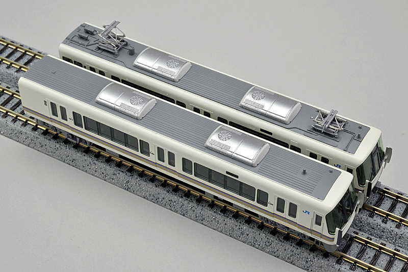 KATO JR西日本221系NA413編成4両セット KATO JR西日本221系NA413編成4