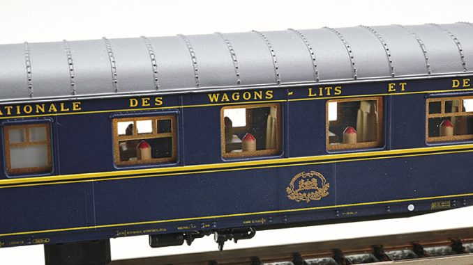オリエント急行140周年記念客車セット – 新製品紹介