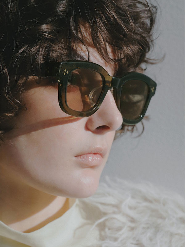 Zoff｜ETRE TOKYO Wellington Glasses(F BEIGE): グッズ │ ETRE TOKYO