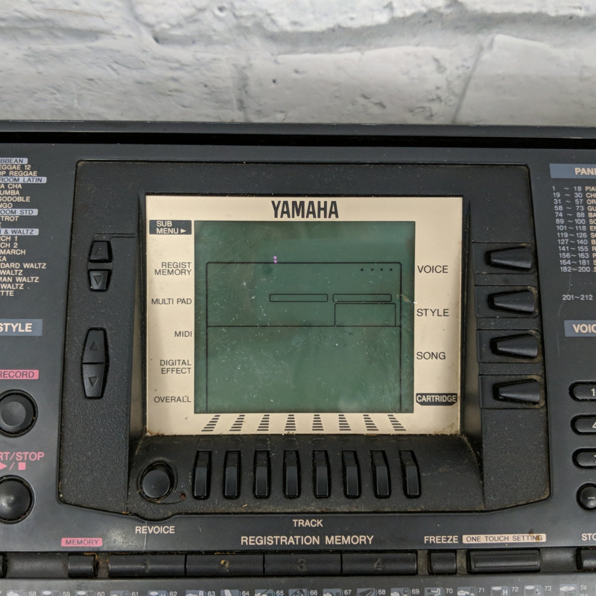 Yamaha PSR-530 XG w/Case Bag - Evolution Music