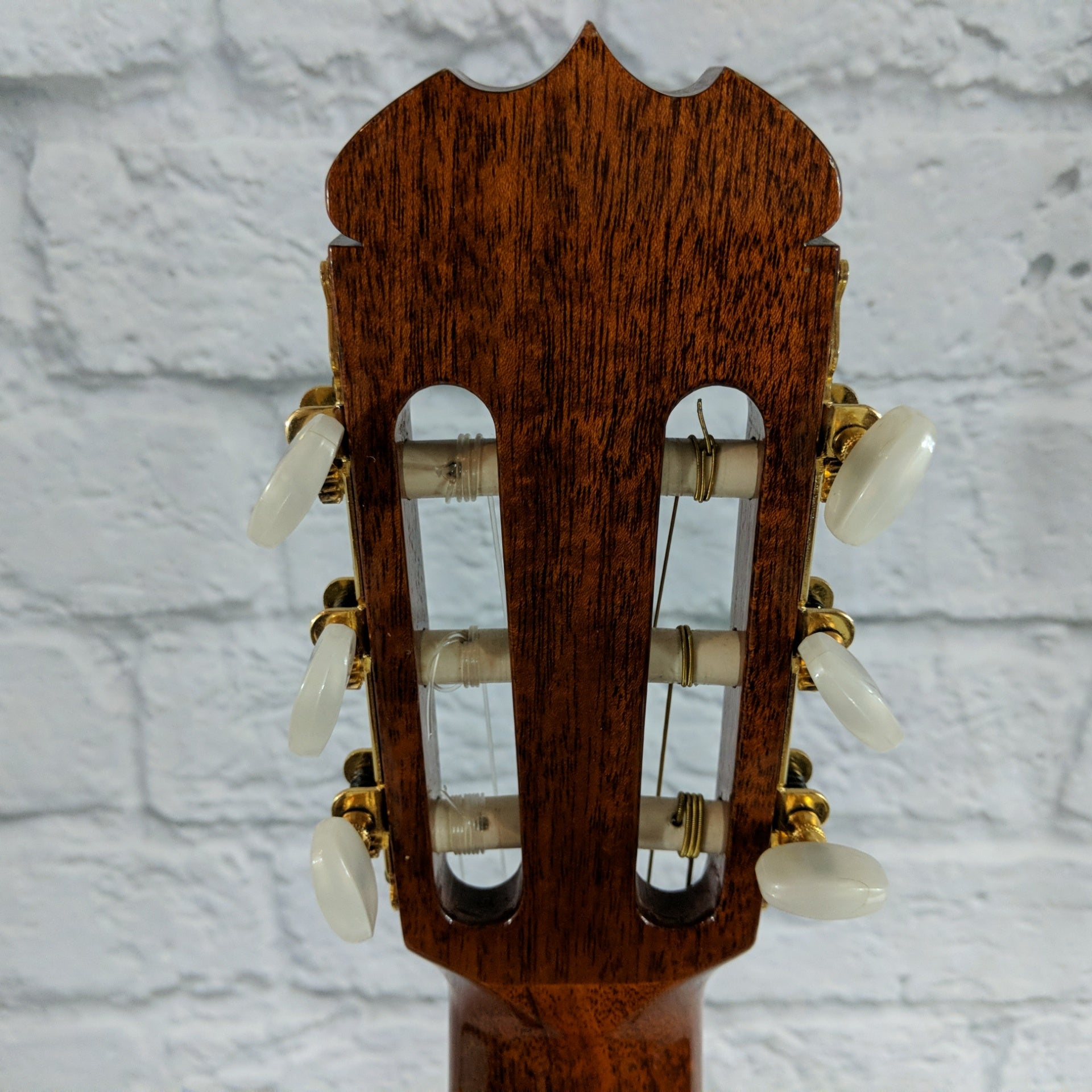 Vintage 1976 Ryoji Matsuoka M40 Classical Guitar - Evolution Music