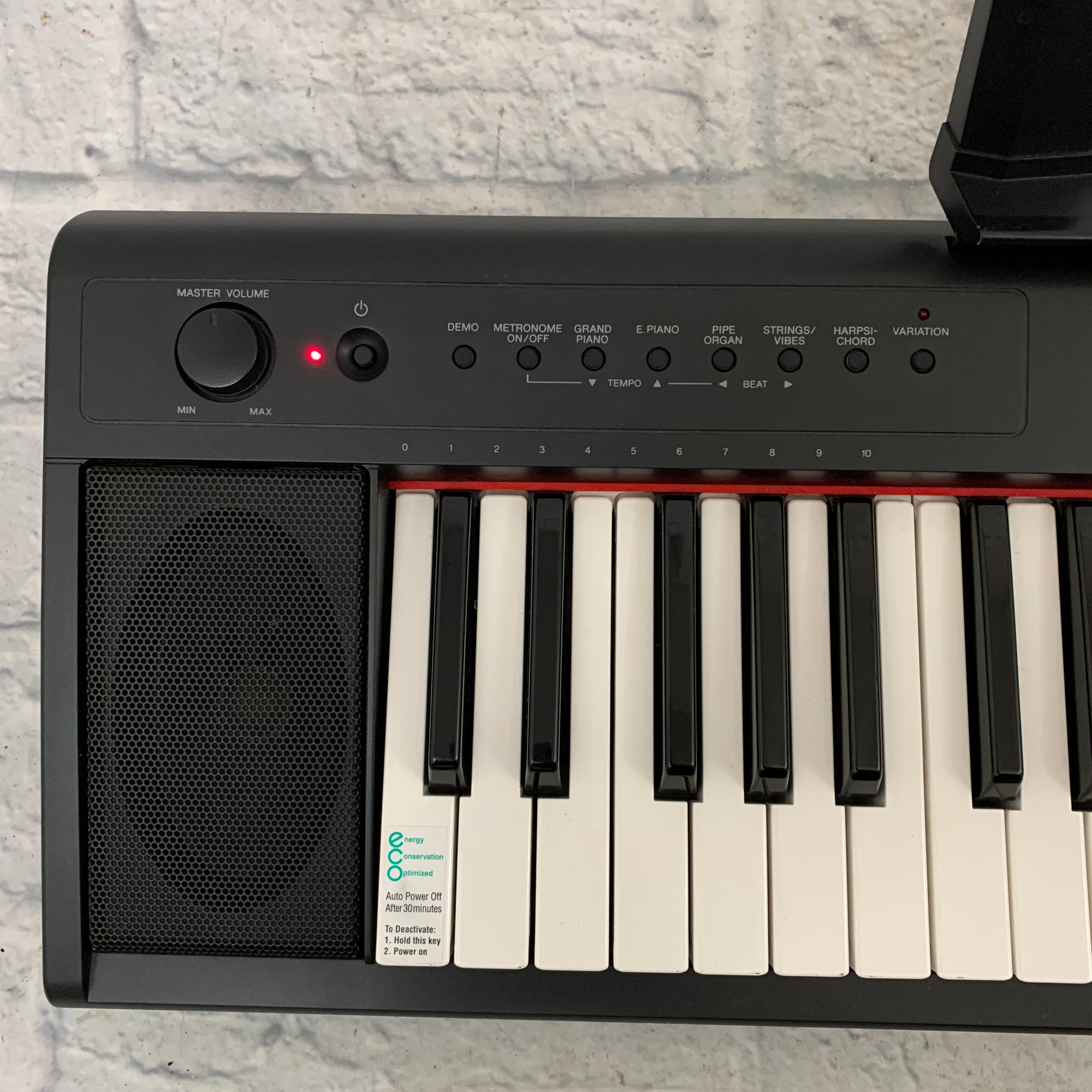 Yamaha NP-11 Piaggero Portable Keyboard 61 Key Digital Piano