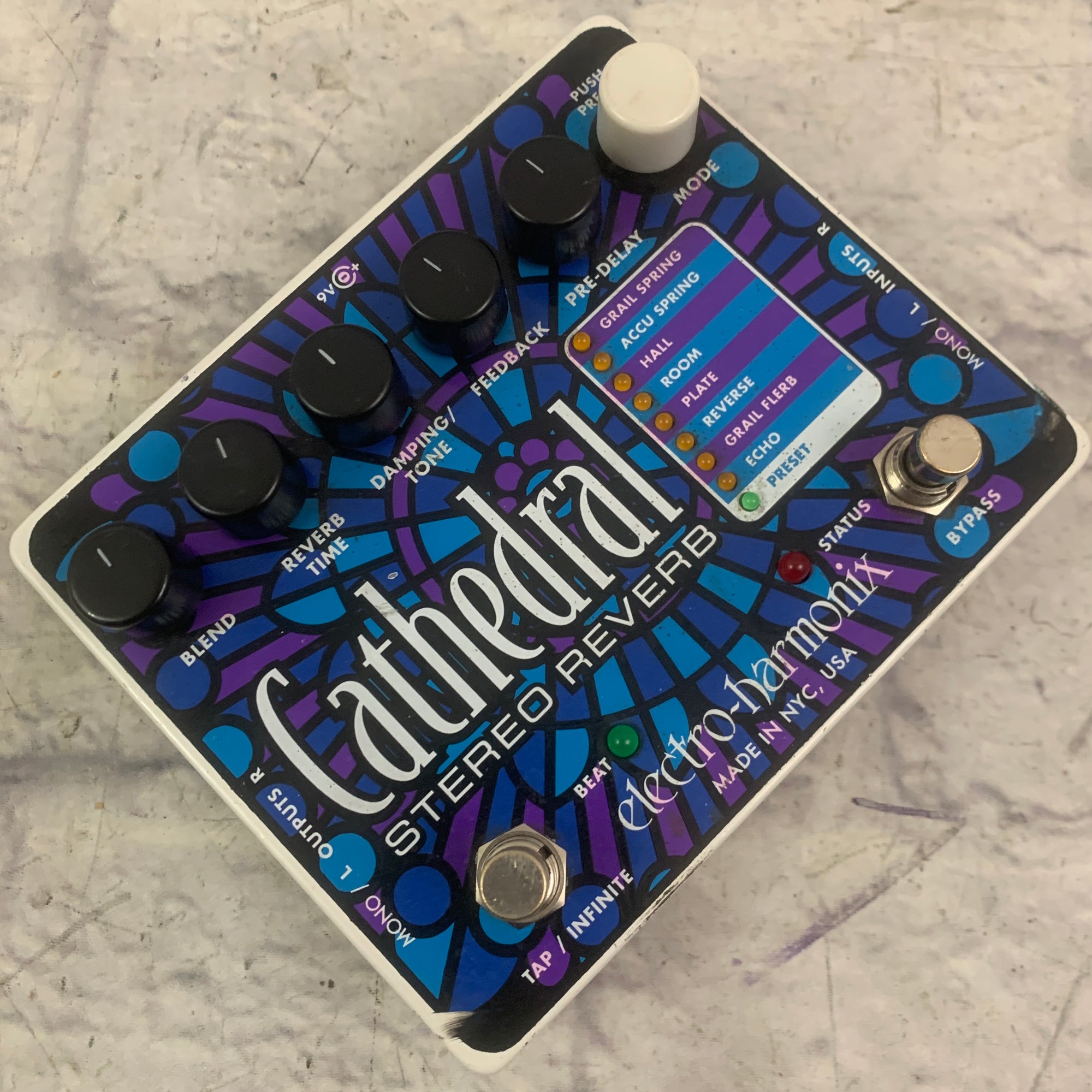 Electro-Harmonix Cathedral Stereo Reverb - Evolution Music