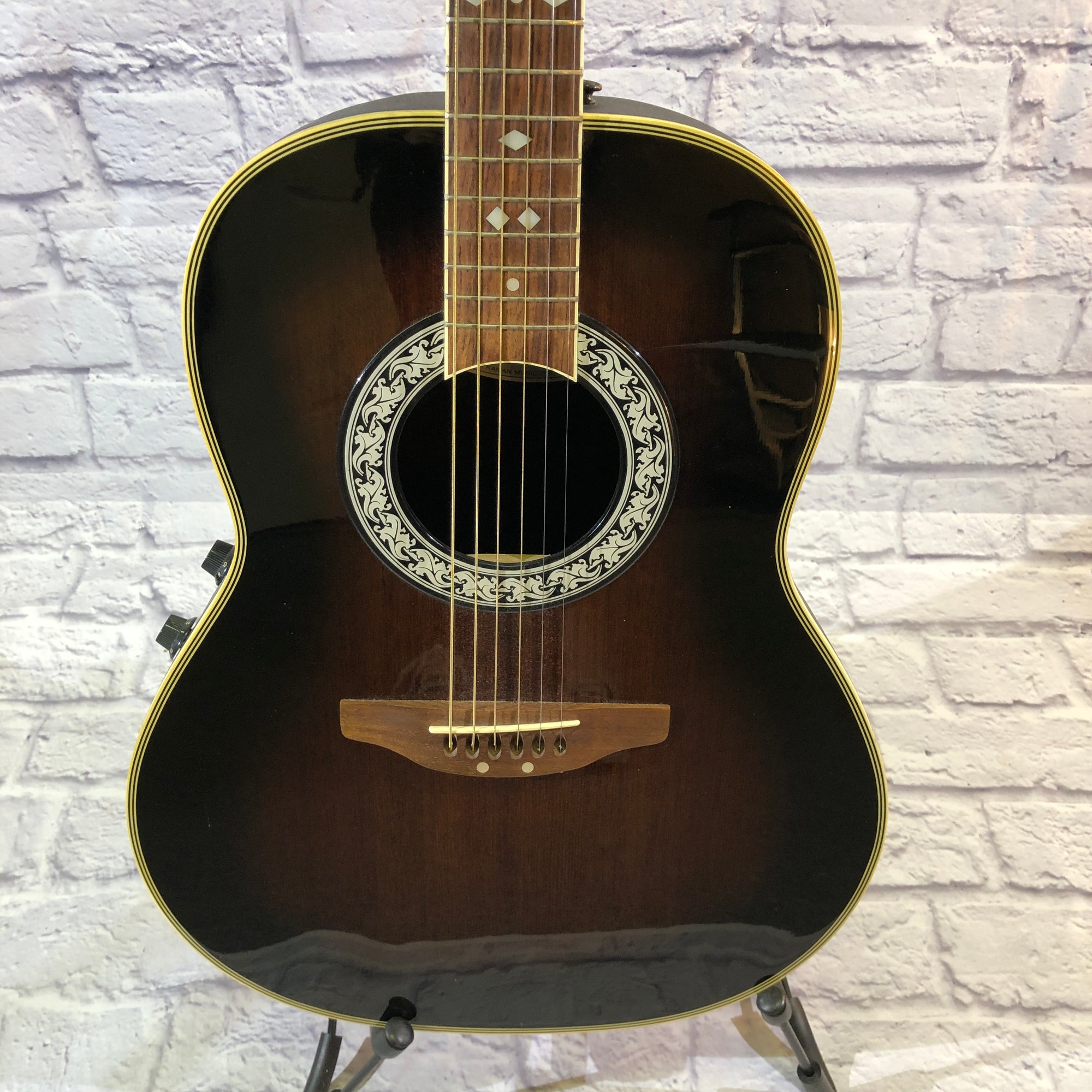 Ovation Celebrity CC67 Acoustic - Evolution Music