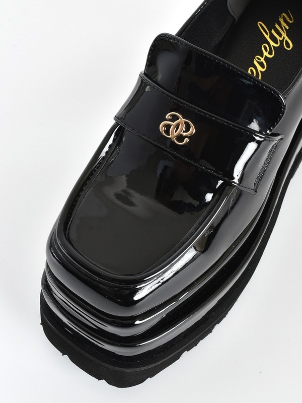 厚底チャームローファー｜evelyn（エブリン）公式通販サイト