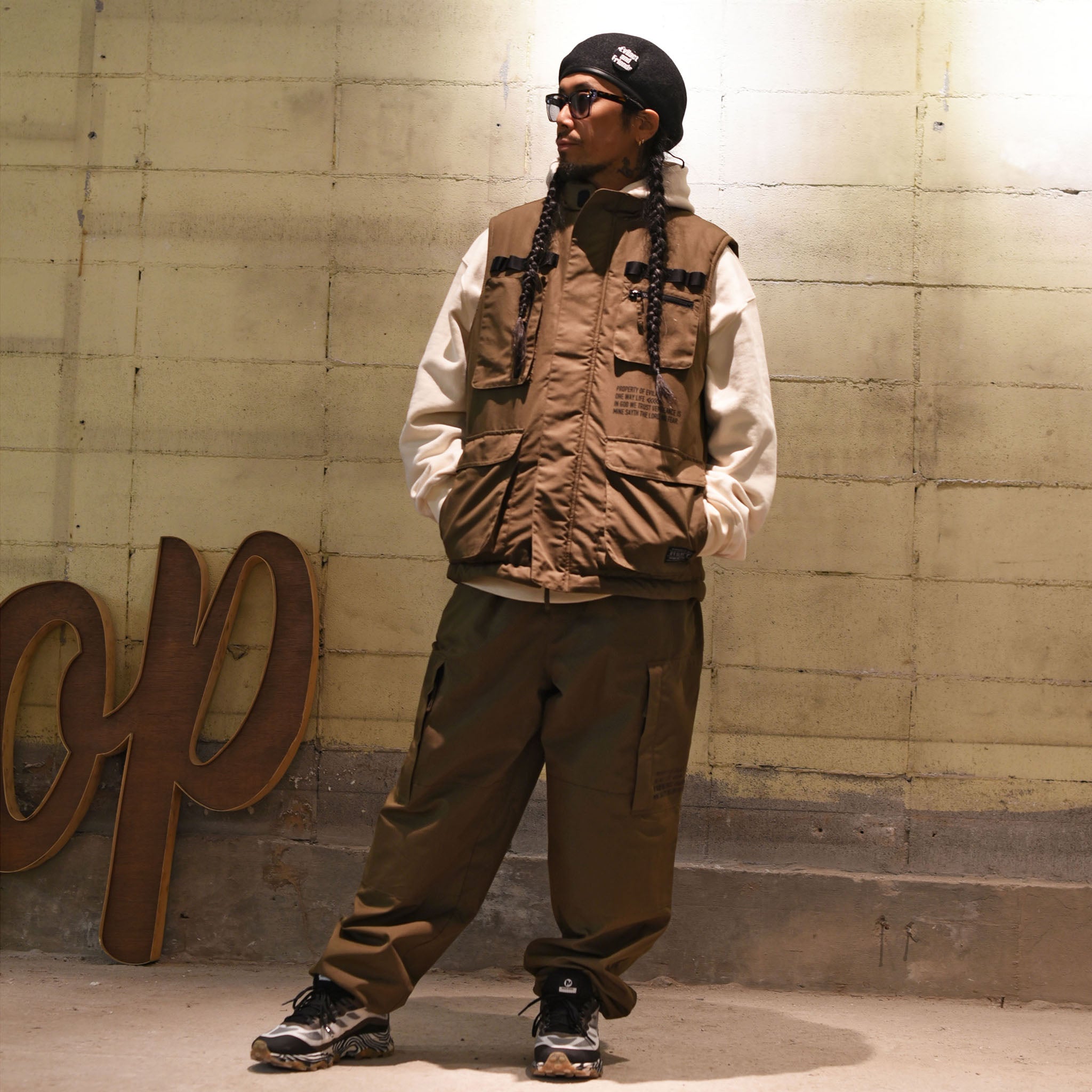 EVILACT TACTICAL VEST | EVILACT (イーブルアクト）Official Site