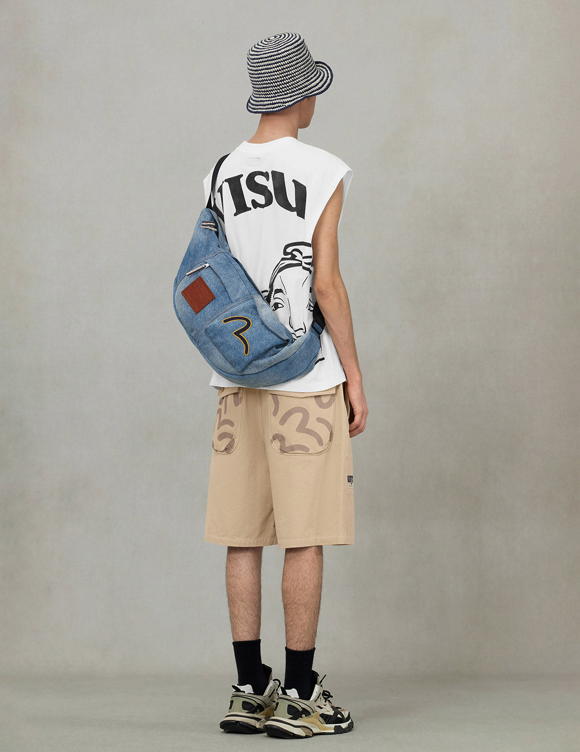 カモメ刺繍 デニム クロスボディバッグ – EVISU