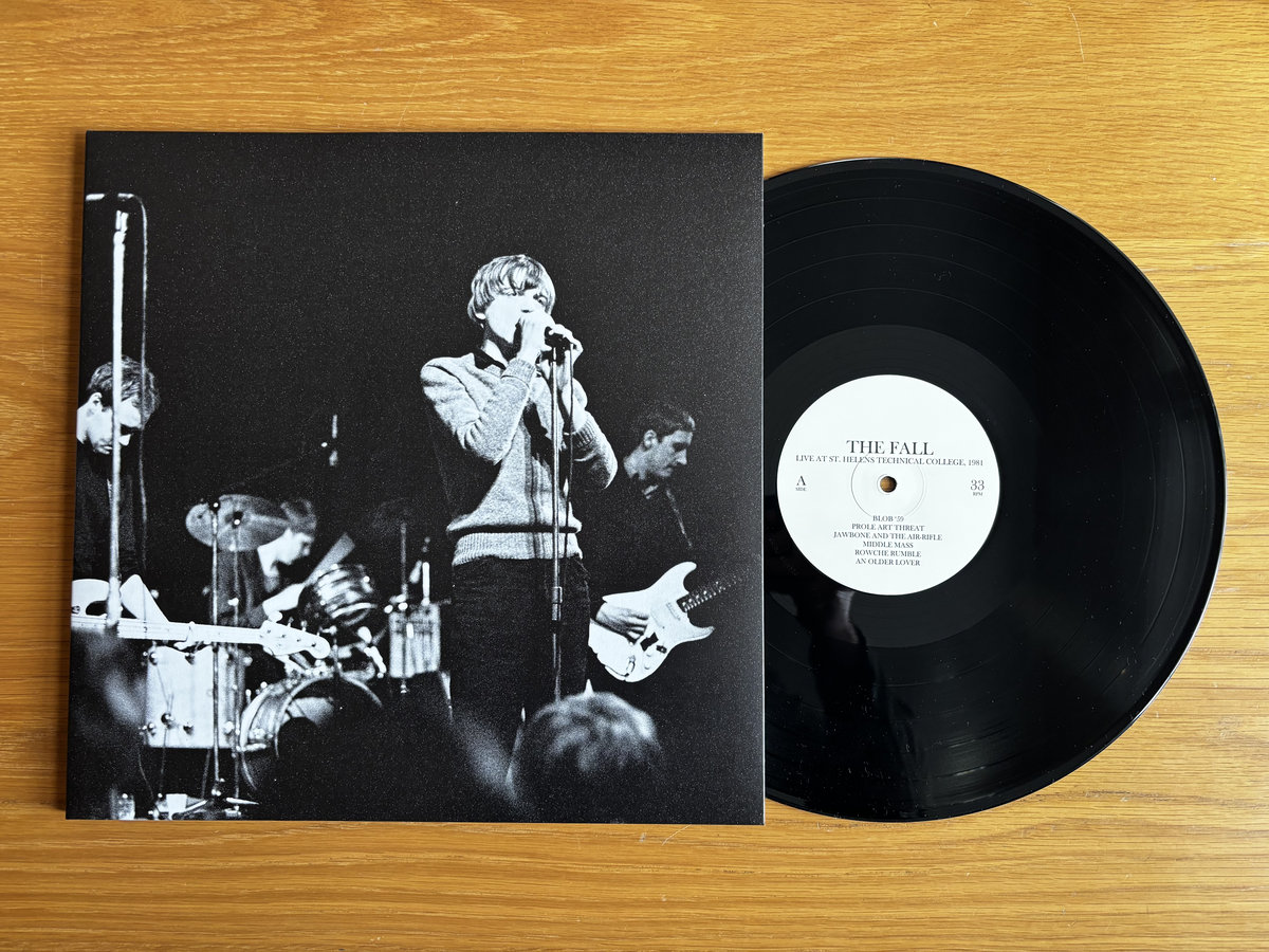 The Fall – Live At St. Helens Technical College, 1981 LP + 7
