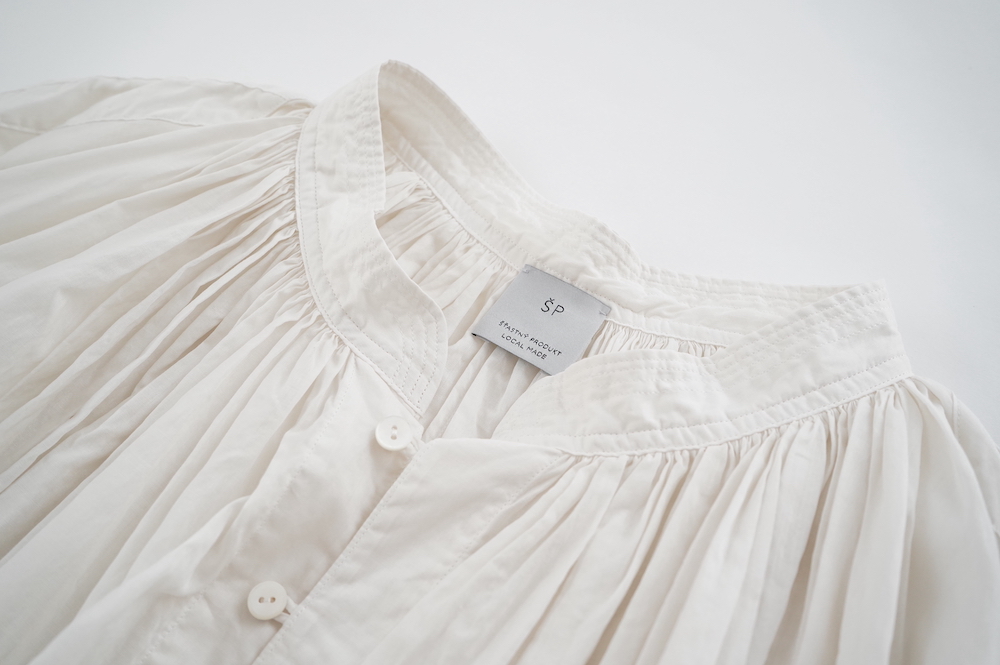 SP,エシュペー,STASTNYSU,ゴーシュ,SUSURI,ギャザーブラウス,