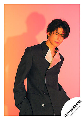 No.NJY25-003】中島裕翔 オリジナルフォト | ファミクラストア オンライン