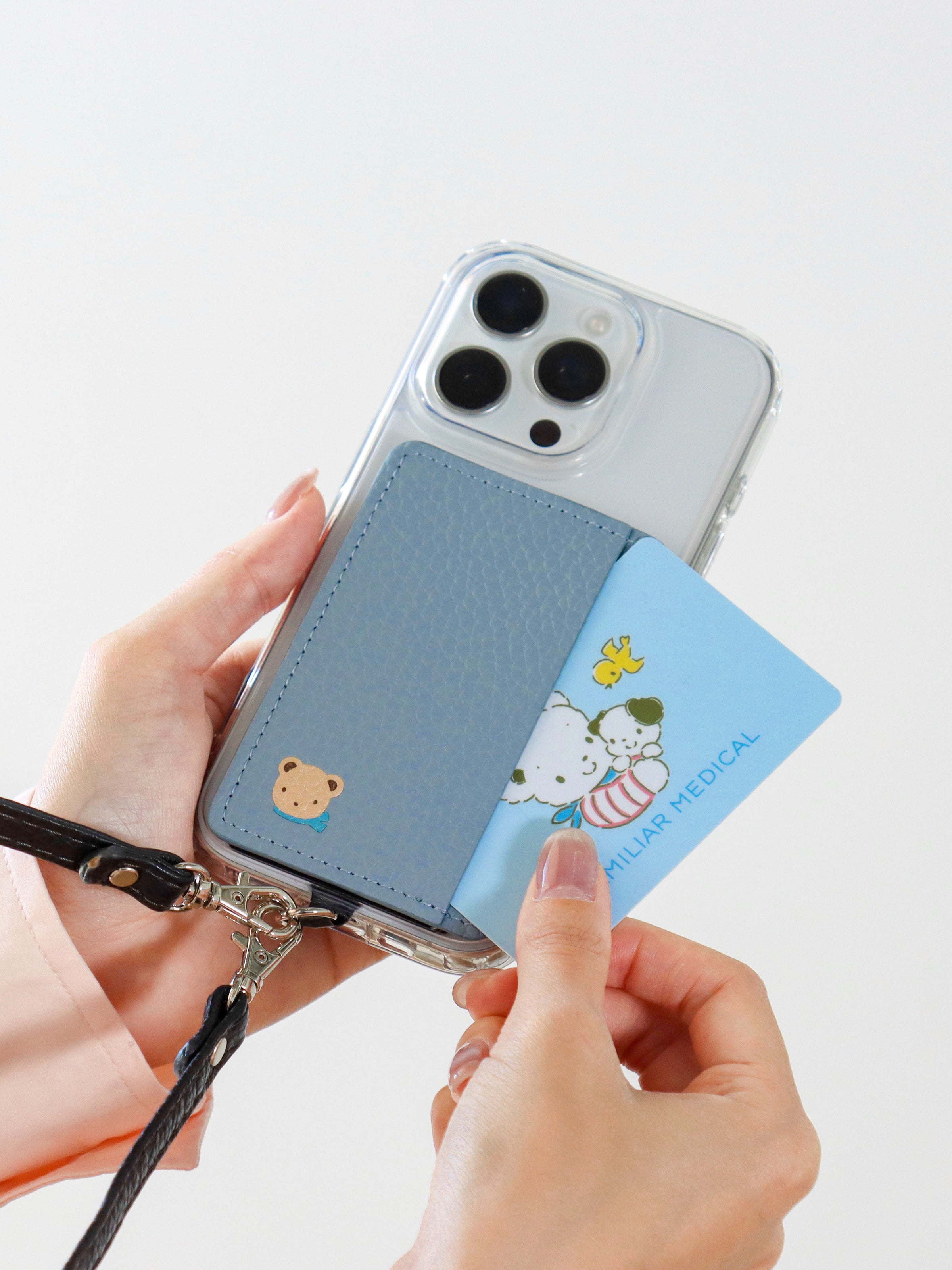 Smartphone card case | Familia official online shop | ファミリア