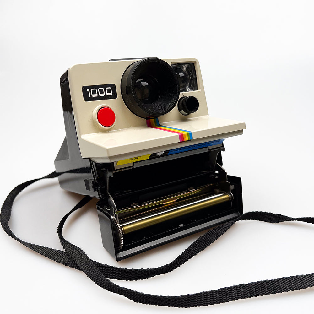 ポラロイド ランド 1000 カメラは 1977 年から製造されています