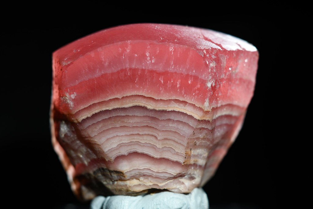 北海道 稲倉石鉱山の菱マンガン鉱 - マクロ☆スタイル