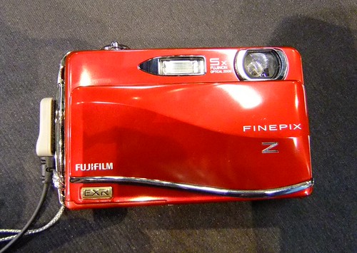 Fujifilm FinePix Z700 EXR - Camera-wiki.org - The free camera