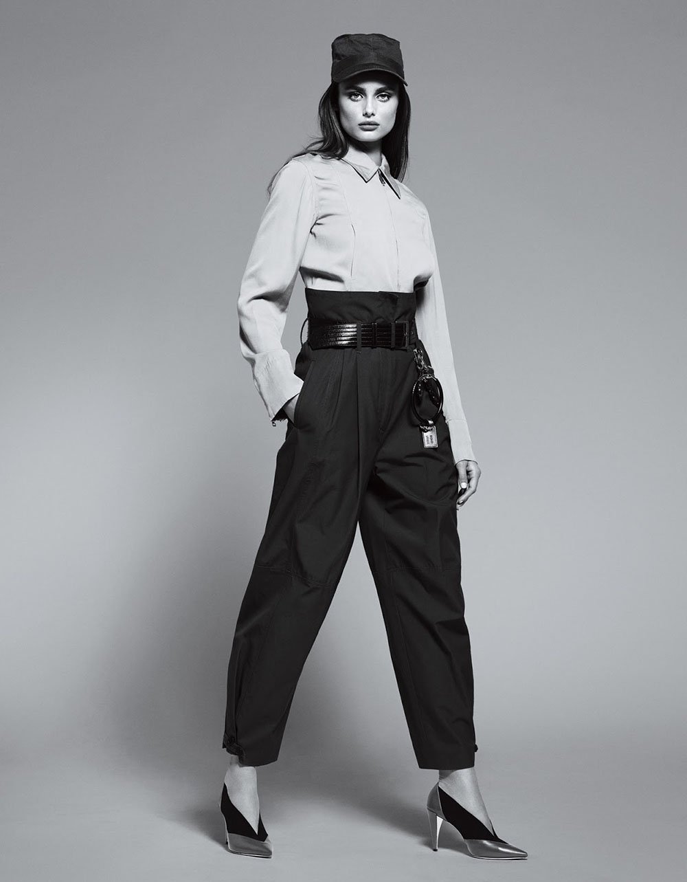 Taylor Hill covers Vogue Mexico March 2019 by Phil Poynter