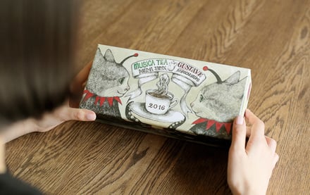 1時間弱で完売したヒグチユウコの「ギュスターヴくんの紅茶セット