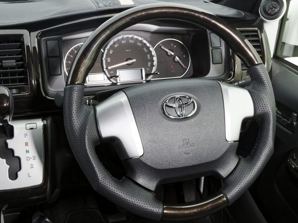 ウッドコンビステアリング (2013.11~) ナチュラルウッドカラー