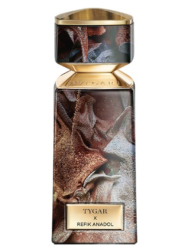 Tygar x Refik Anadol Bvlgari 古龙水- 一款2025年新的男用香水