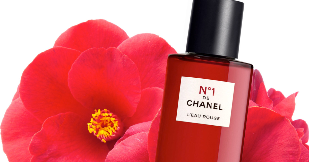 No1 de Chanel L'Eau Rouge – Cranberry Juice & a 90s Vibe