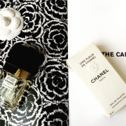 Une Fleur de Chanel Chanel perfume - a fragrance for women 1998