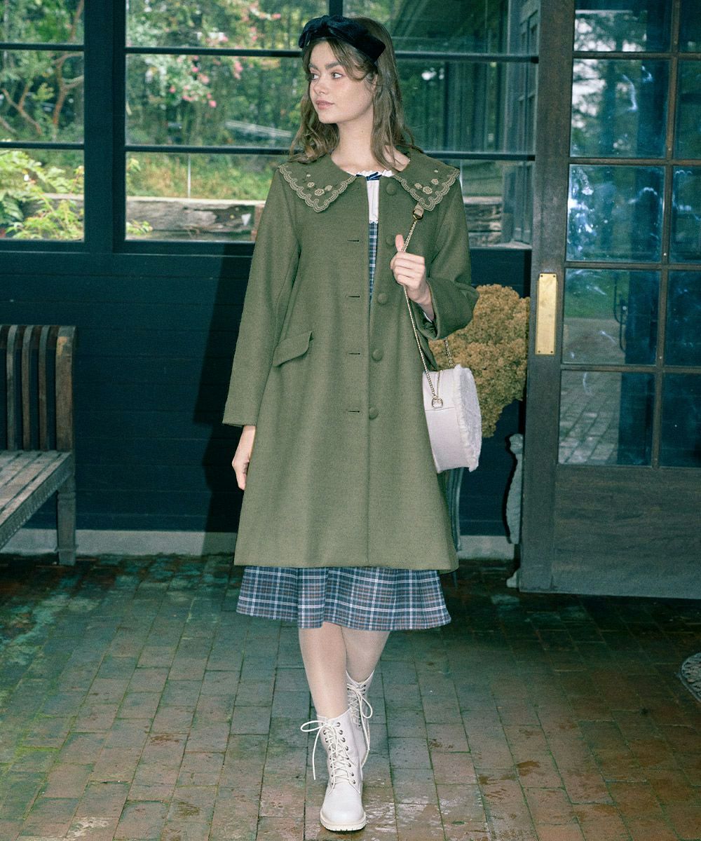 ローズ刺繍ビッグカラーコート/F i.n.t [47AD03j005] | F i.n.t公式